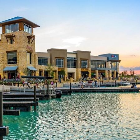 Lake Cypress Villa エクステリア 写真